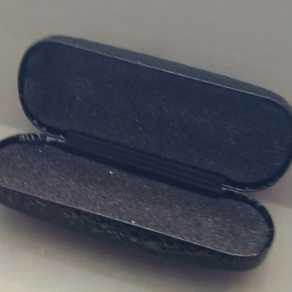 JM New York Eyeglasses case